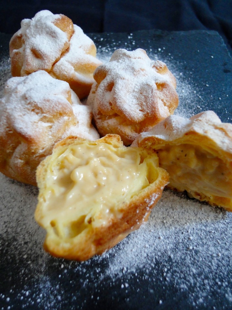 Cream Puffs (Profiteroles) Makan with Cherry