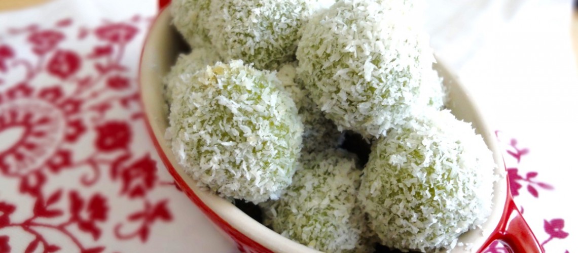 Onde – Onde (Klepon)  Makan with Cherry