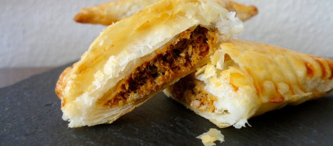 Easy Sardine Curry Puffs  Makan with Cherry